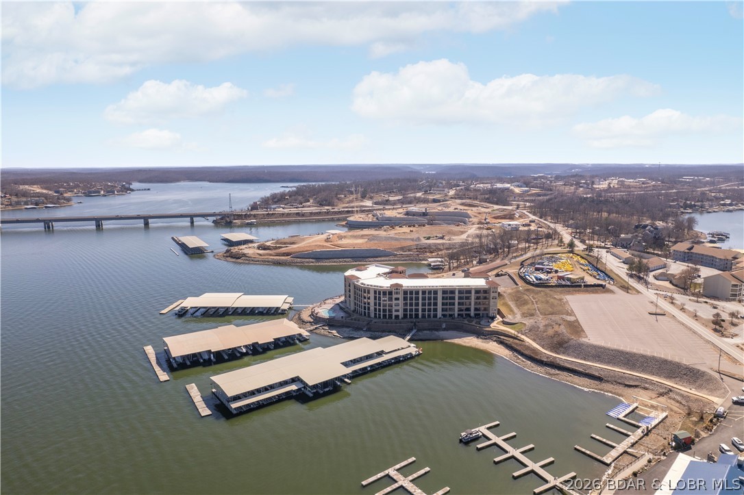 The Hamptons Condominium - Residential