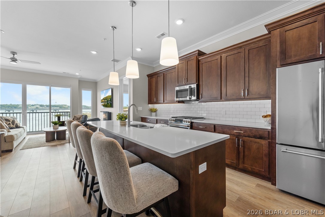 The Hamptons Condominium - Residential