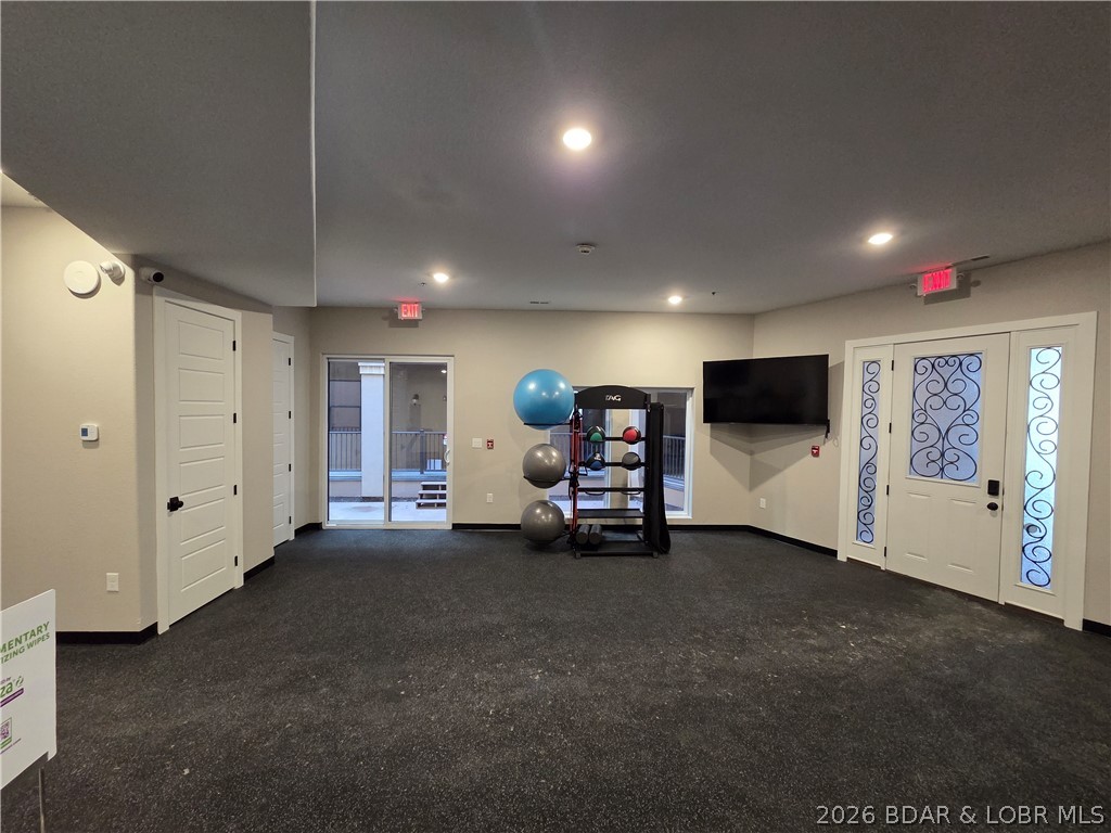 The Hamptons Condominium - Residential