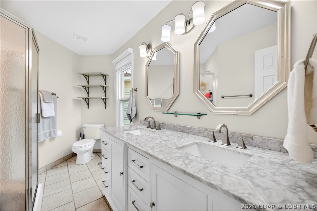 Diamond Head - Residential