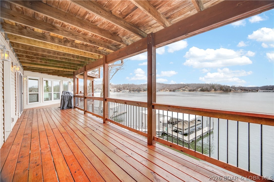 Diamond Head - Residential