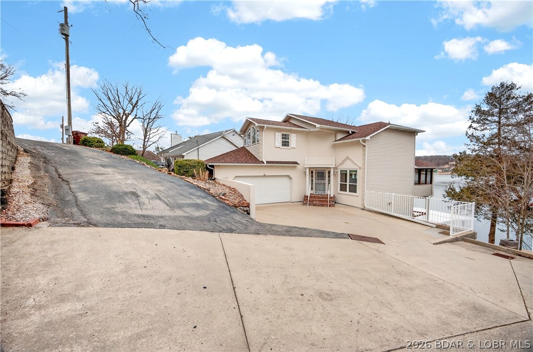 Diamond Head - Residential