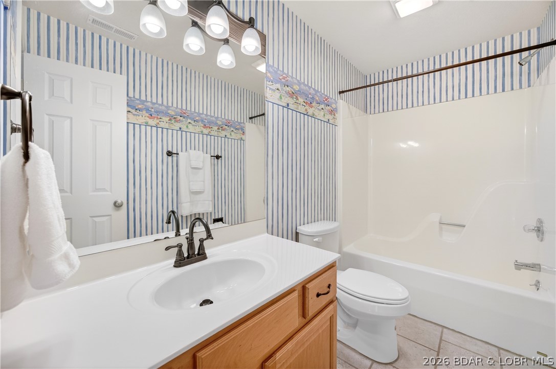 Diamond Head - Residential