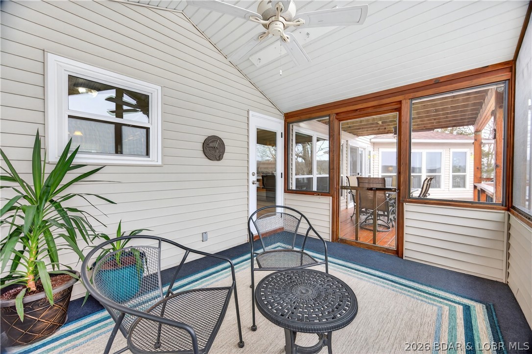 Diamond Head - Residential