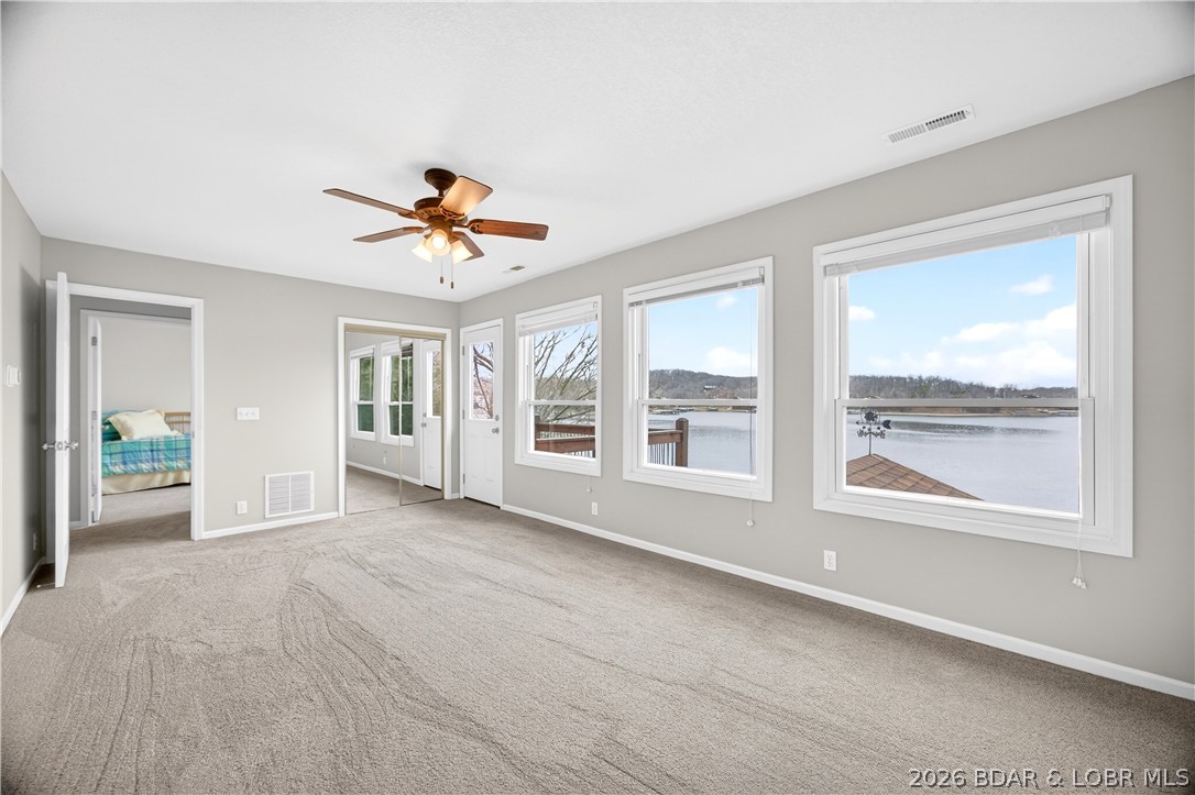 Diamond Head - Residential