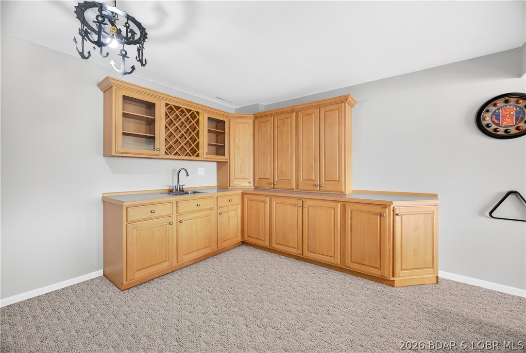 Diamond Head - Residential