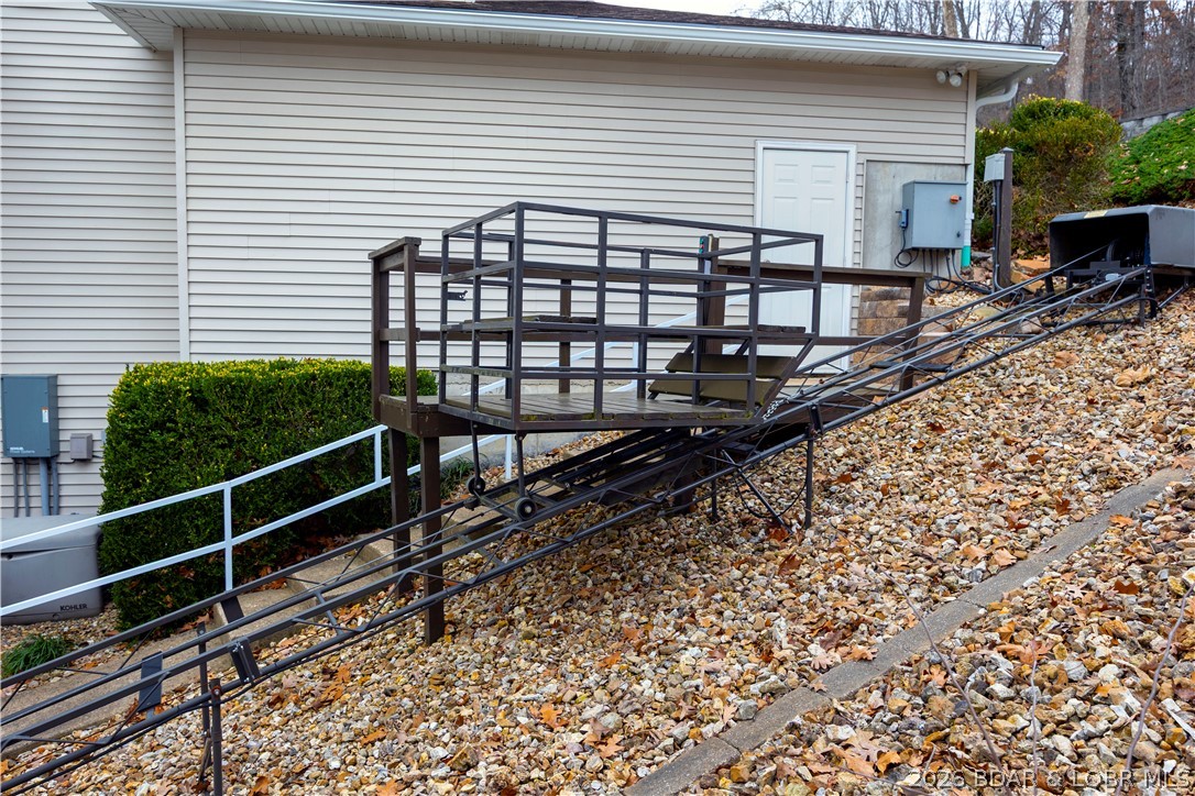 Diamond Head - Residential