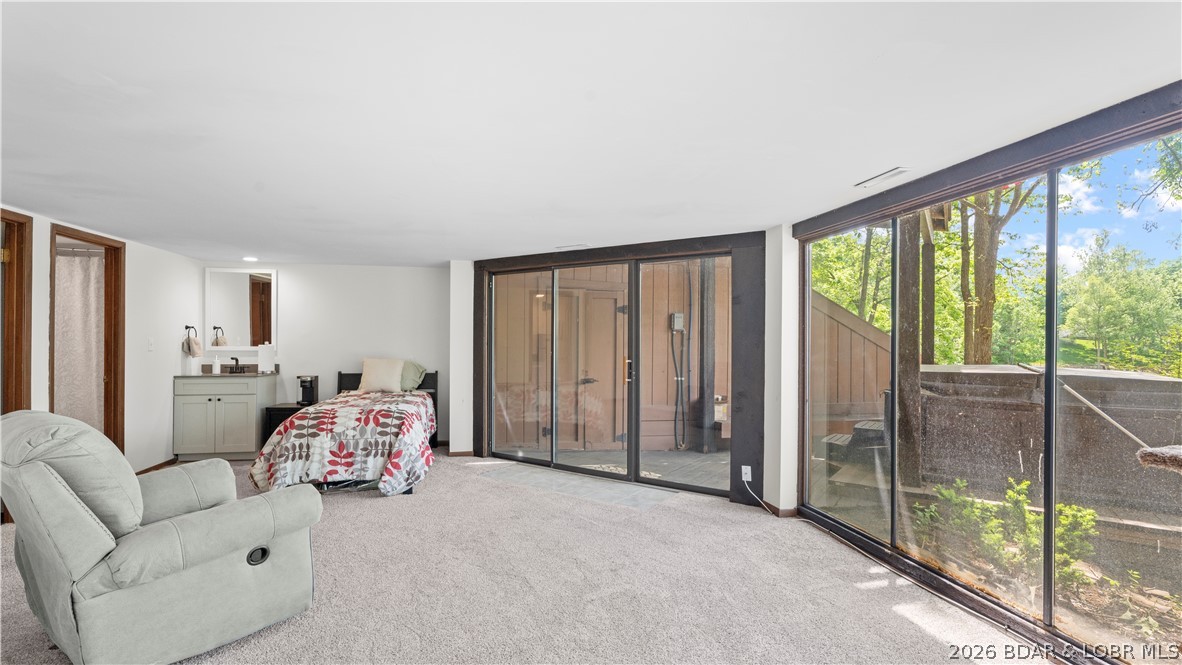 Hogan Woods Condominiums - Residential