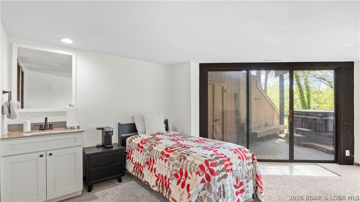 Hogan Woods Condominiums - Residential