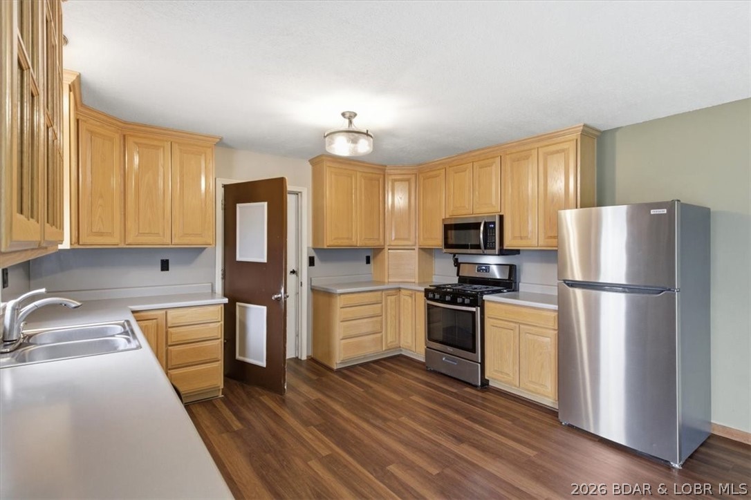 El Donna - Residential