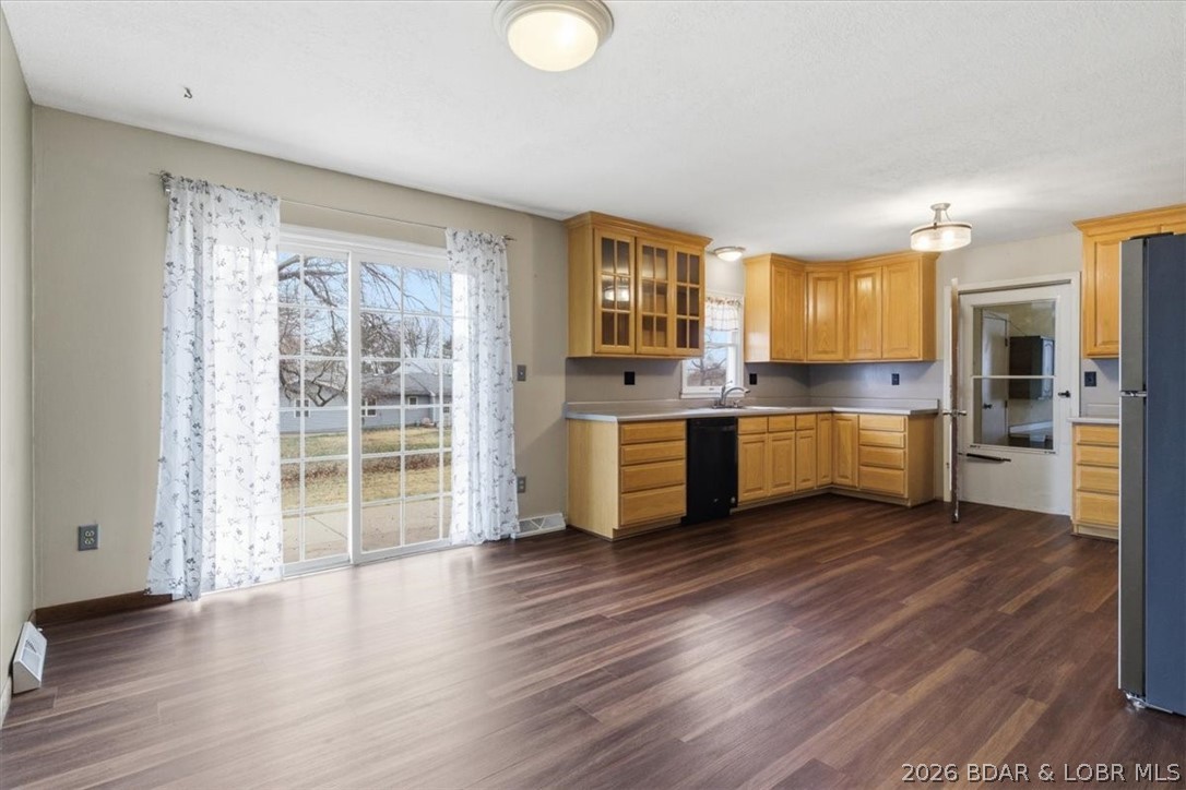 El Donna - Residential