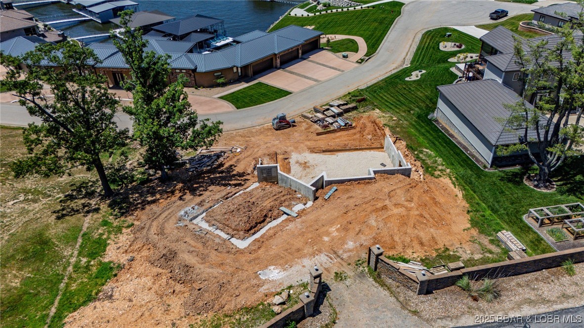 Shooters 21 - Residential