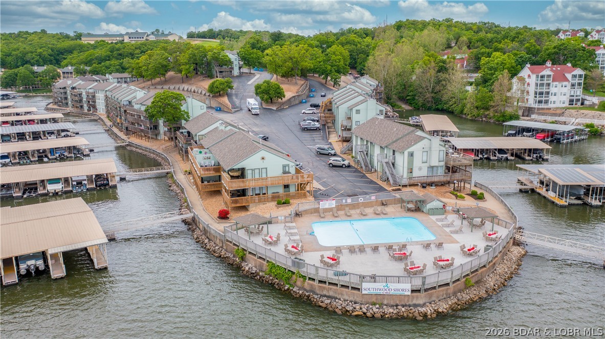 Southwood Shores Condominium - Residential