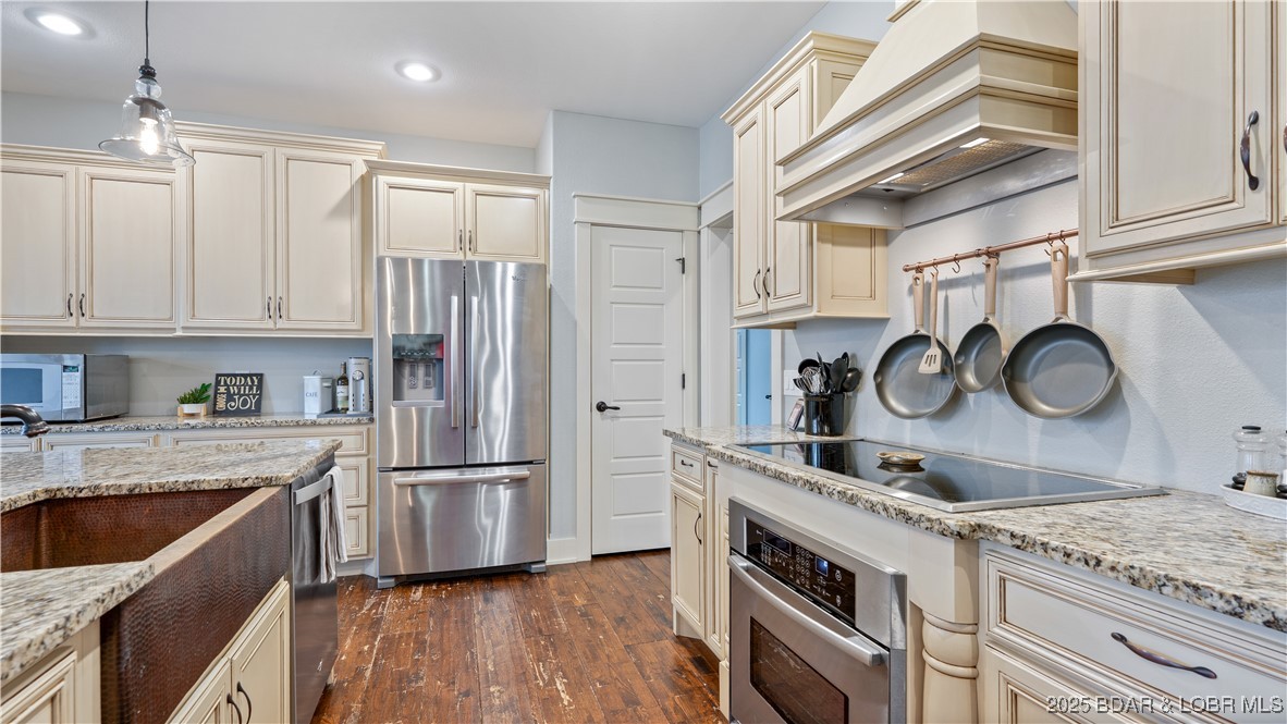 The Estates - Residential