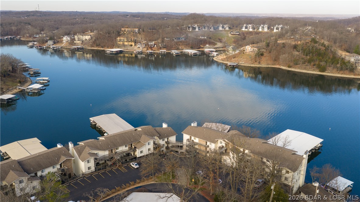 Jonathans Landing - Residential