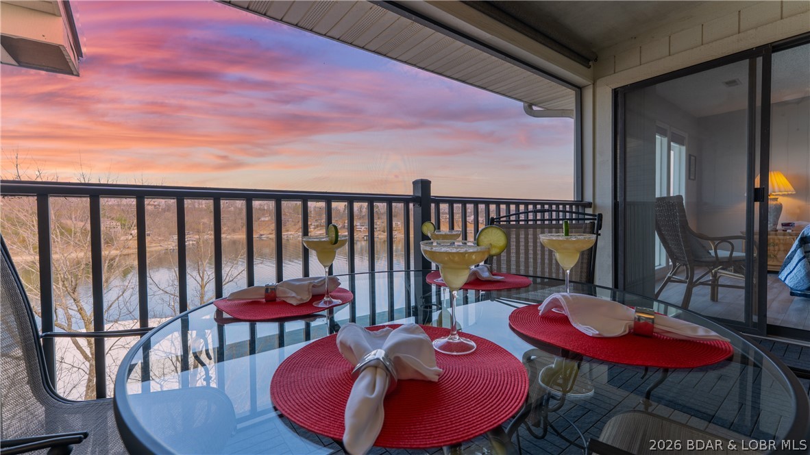 Jonathans Landing - Residential