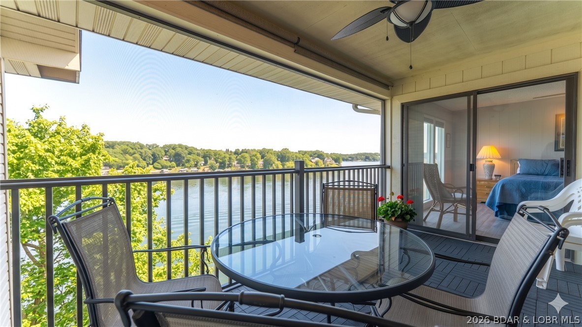 Jonathans Landing - Residential