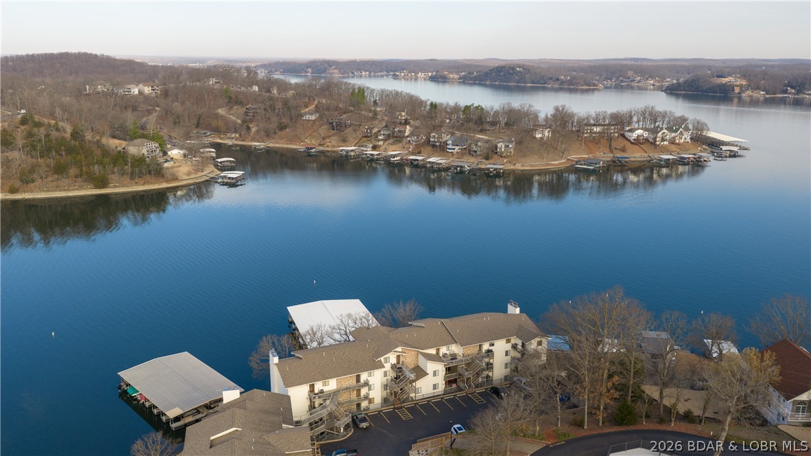 Jonathans Landing - Residential