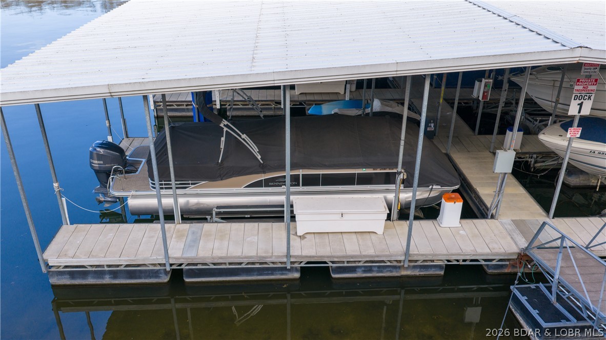 Jonathans Landing - Residential