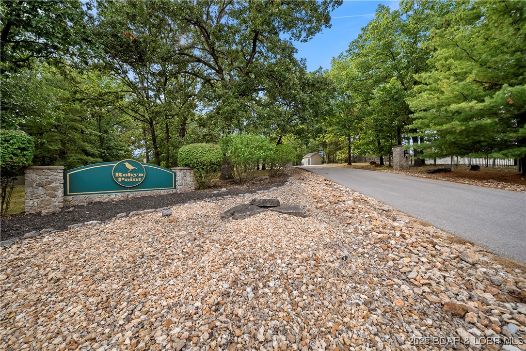 Robyn Point - Residential