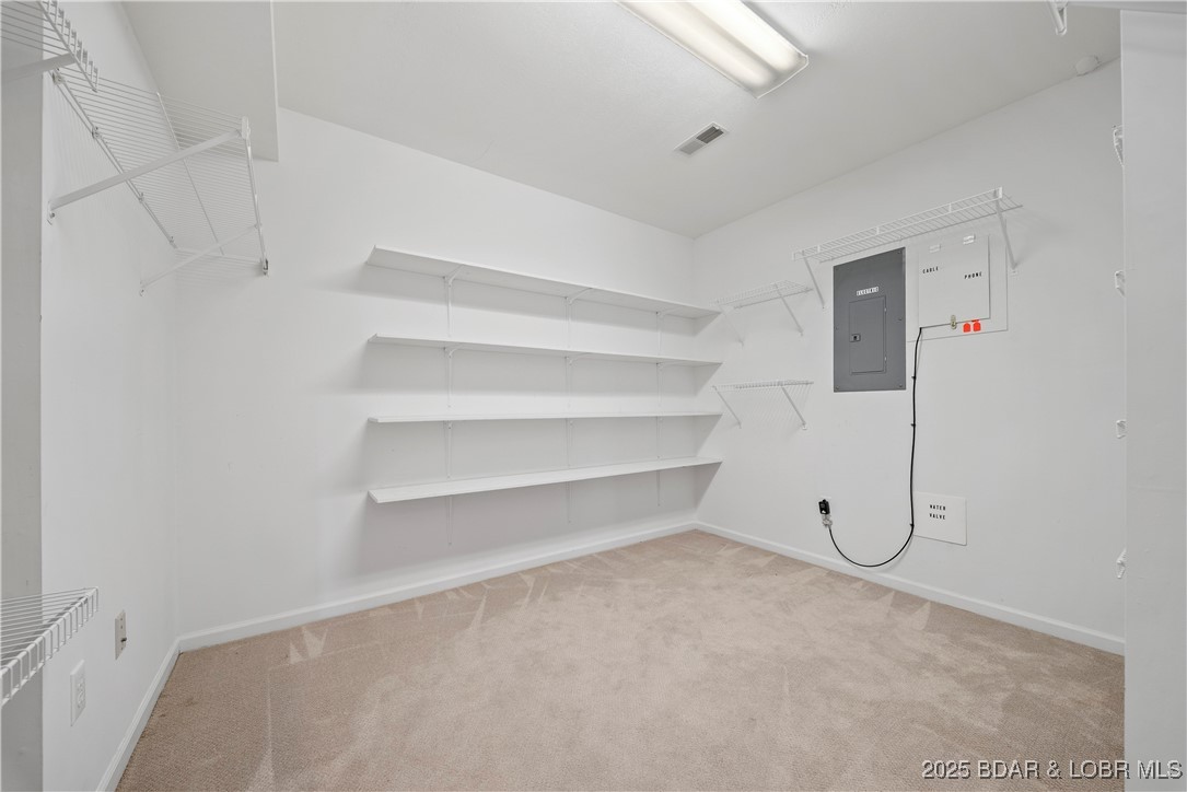 Robyn Point - Residential