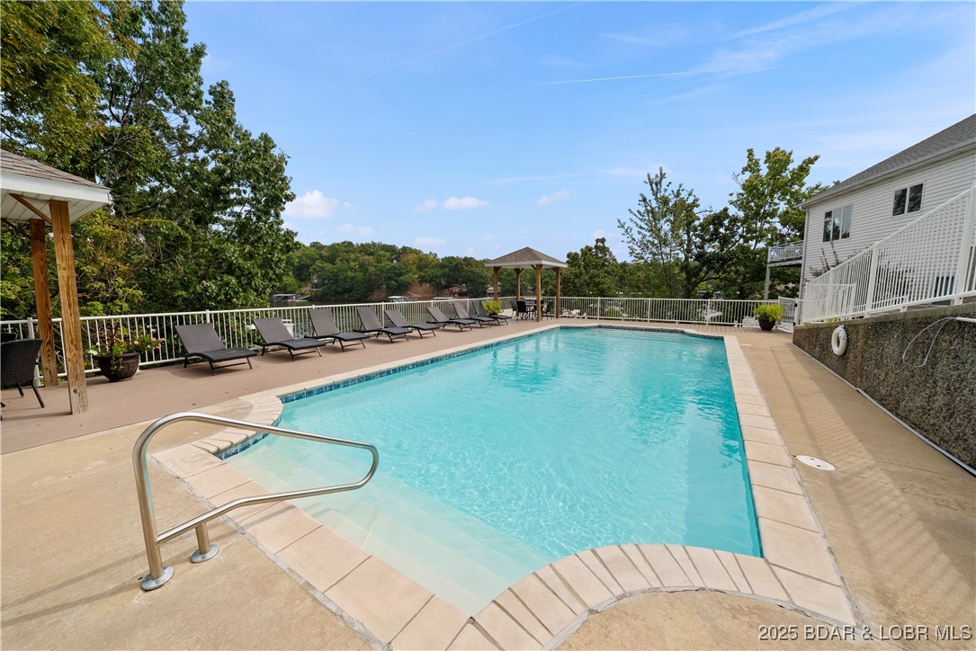 Robyn Point - Residential