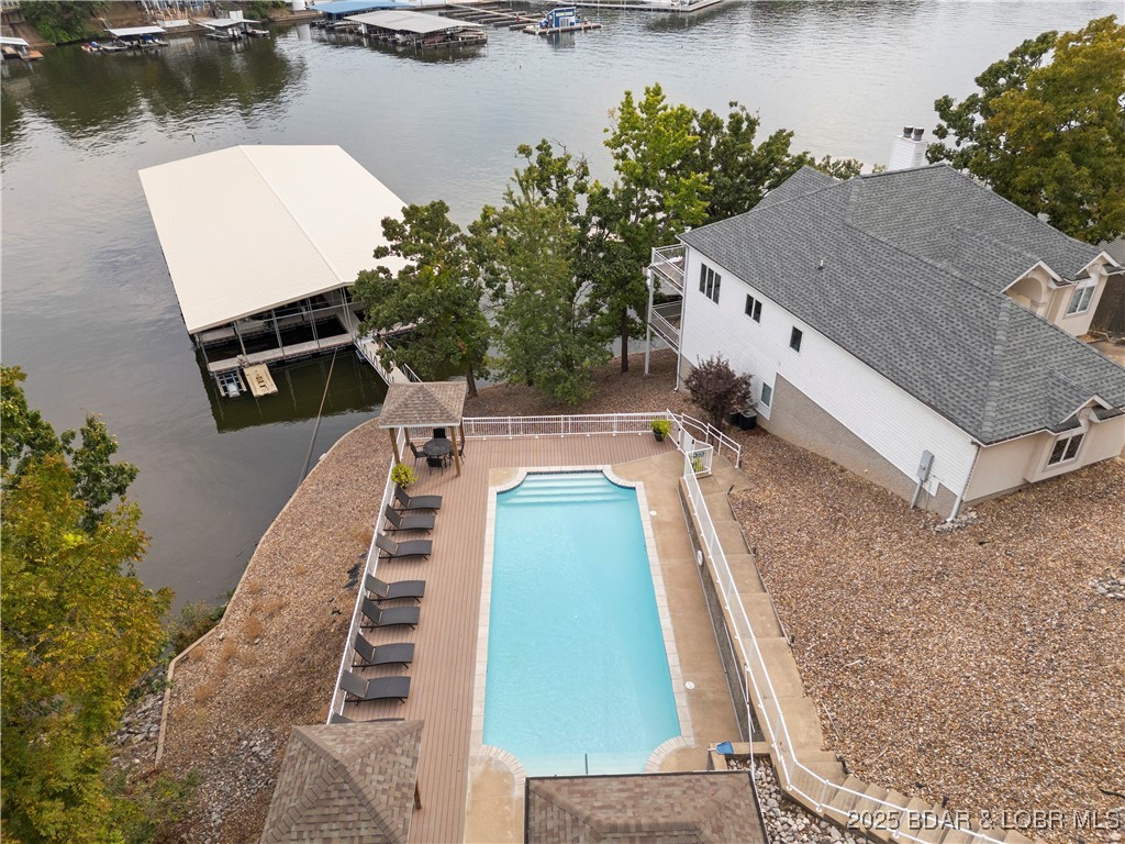 Robyn Point - Residential