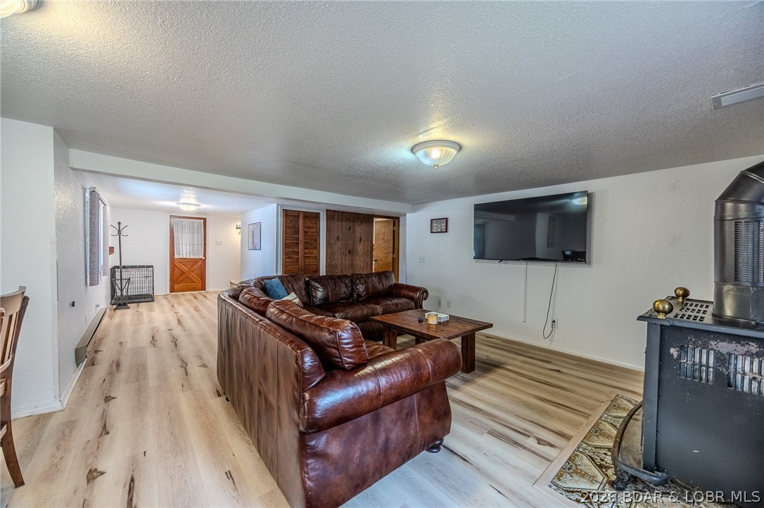 Lakeview Est - Residential