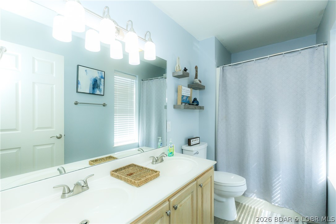 Park Place On The Lake - Residential