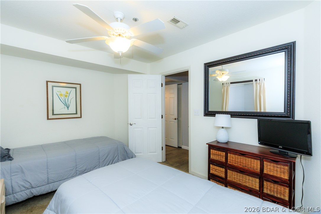 Park Place On The Lake - Residential