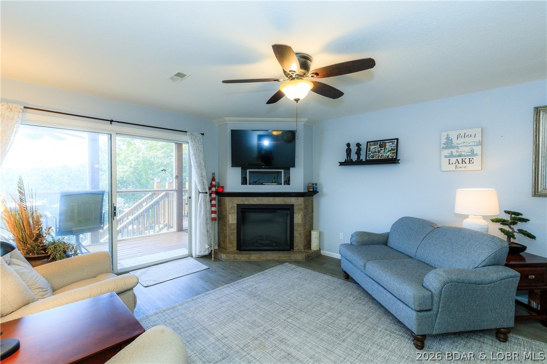 Park Place On The Lake - Residential