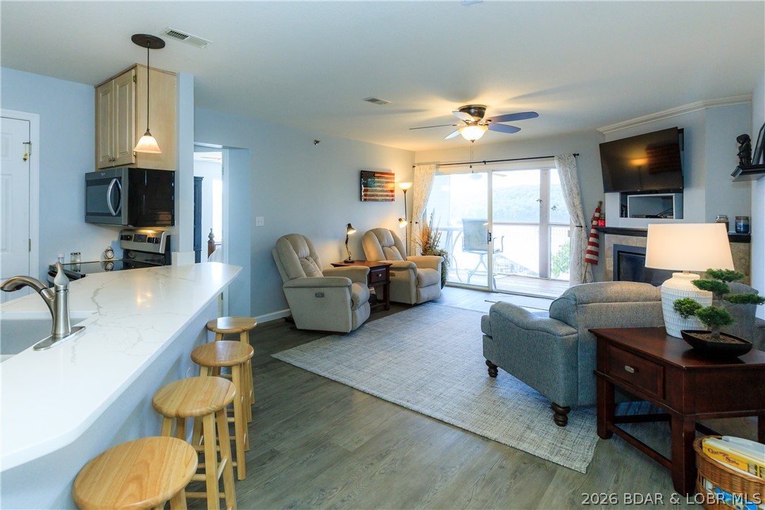 Park Place On The Lake - Residential