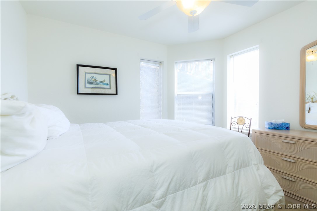 Park Place On The Lake - Residential