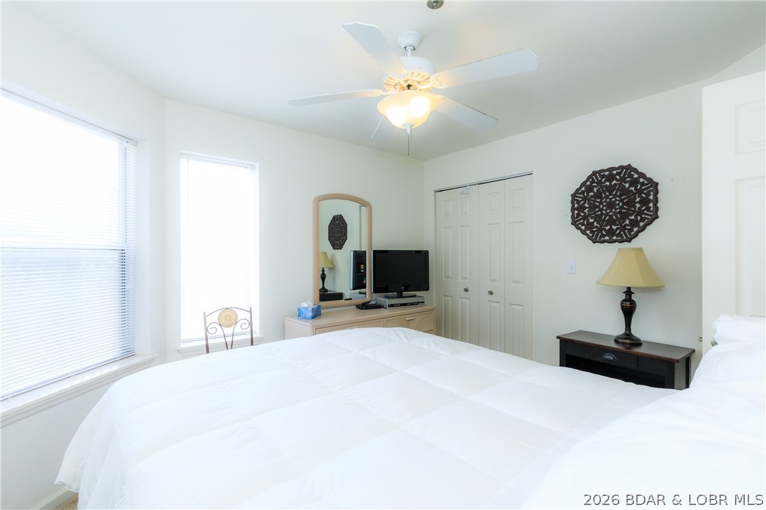 Park Place On The Lake - Residential