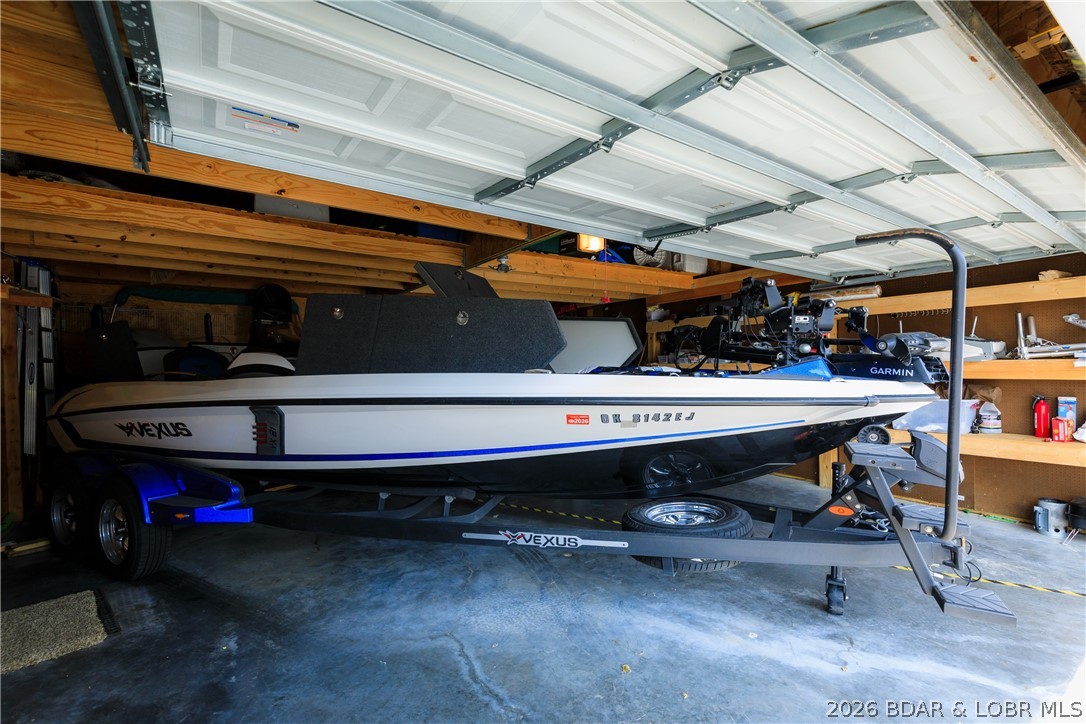 Park Place On The Lake - Residential