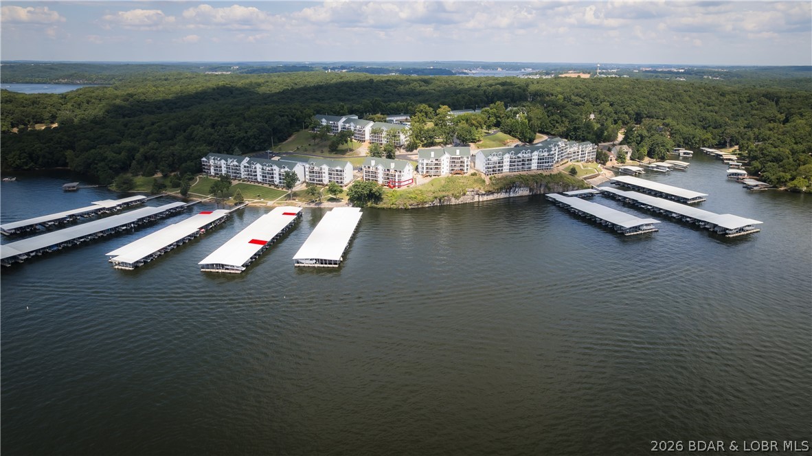 Park Place On The Lake - Residential