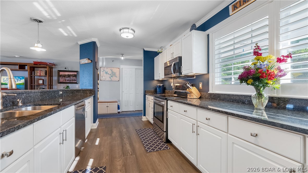 Harbour Towne Condominium - Residential