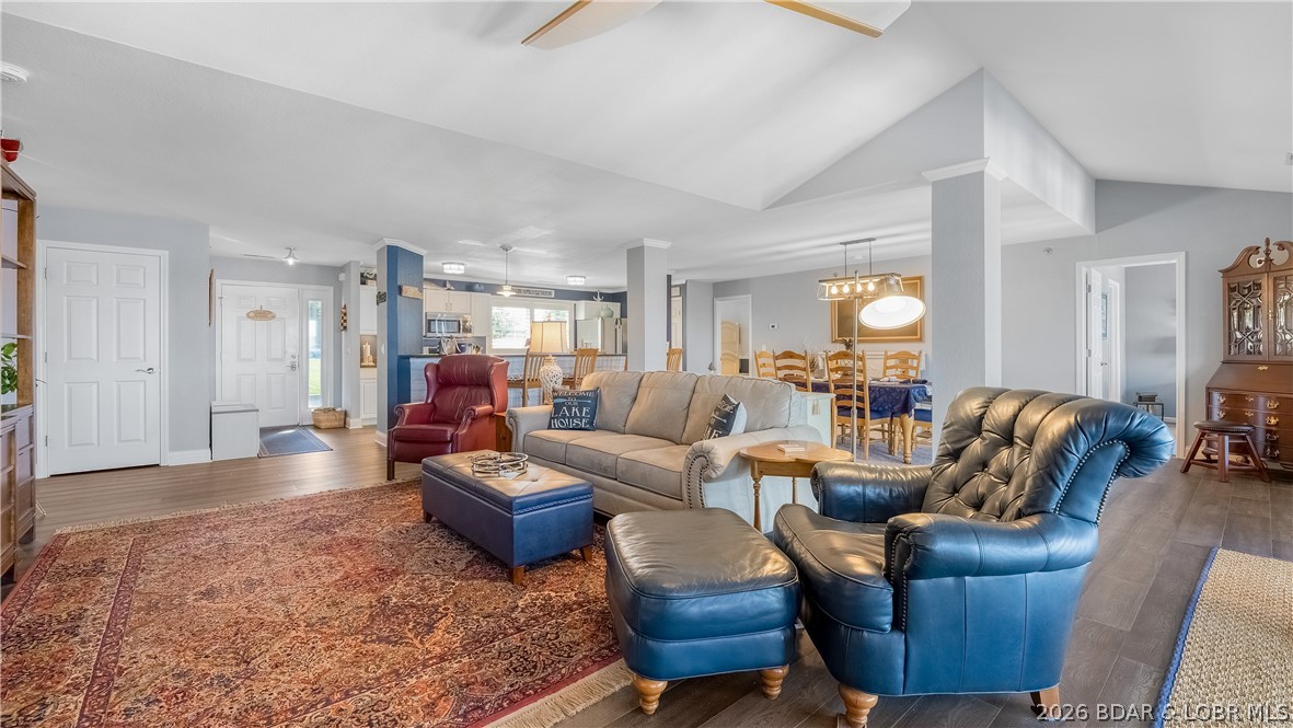 Harbour Towne Condominium - Residential