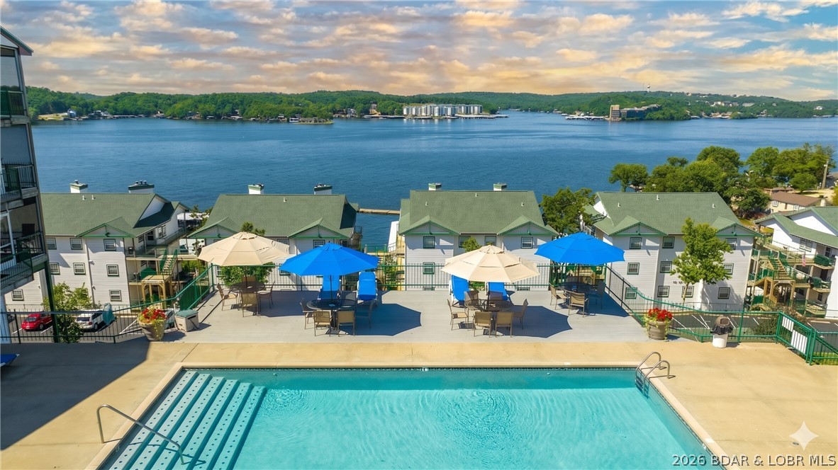 Harbour Towne Condominium - Residential