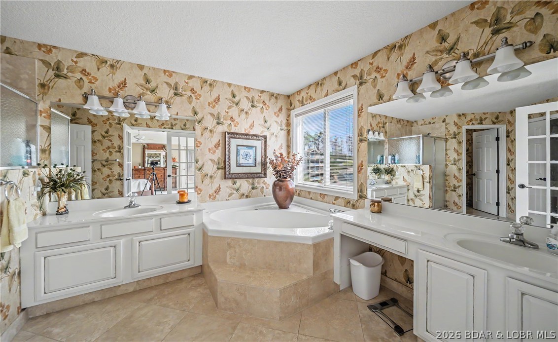 Regatta Bay Condominium - Residential