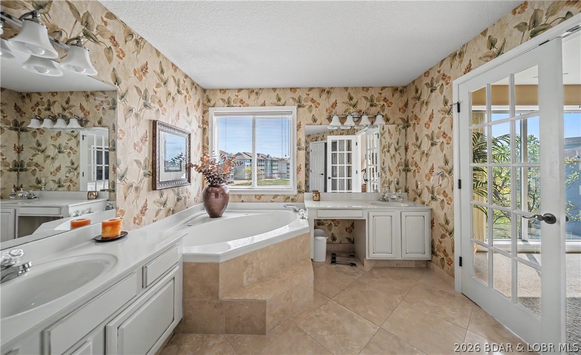 Regatta Bay Condominium - Residential