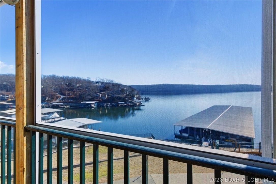 Park Place On The Lake - Residential