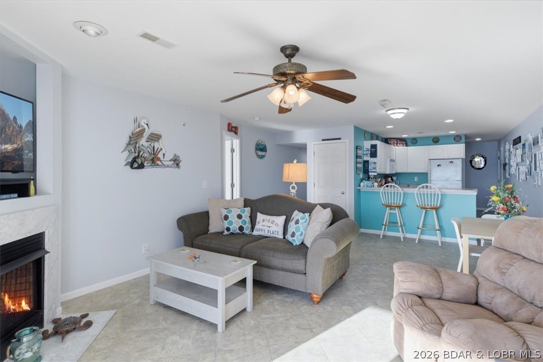 Park Place On The Lake - Residential