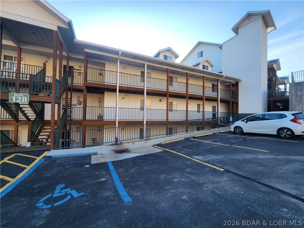 Park Place On The Lake - Residential