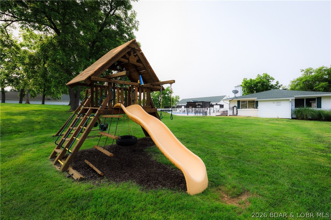 Park Place On The Lake - Residential