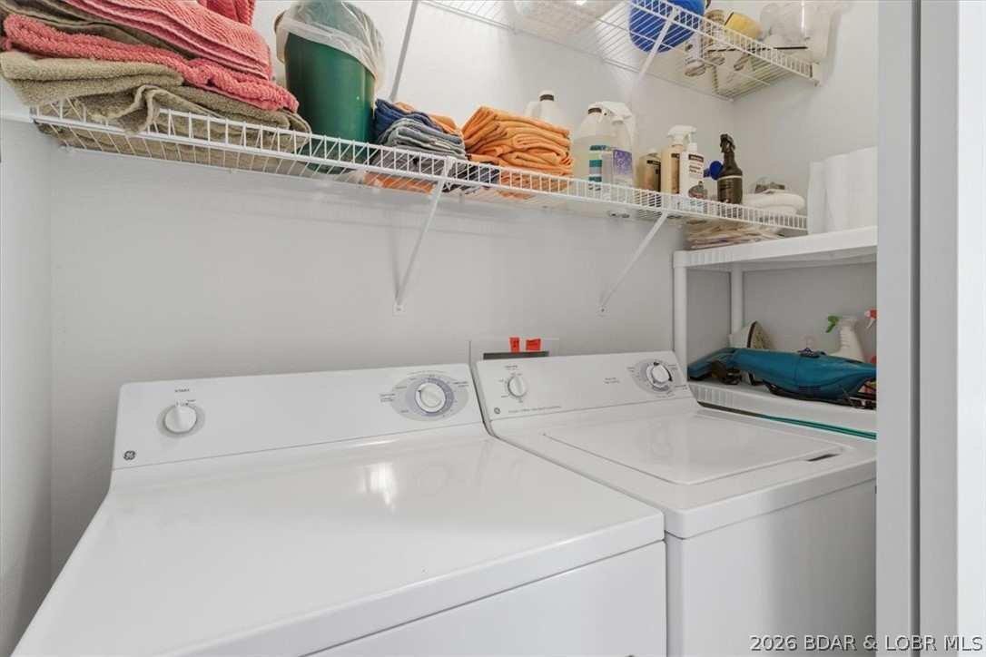 Park Place On The Lake - Residential