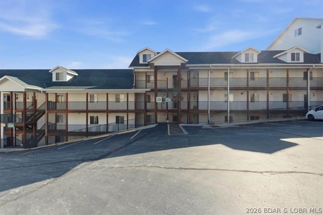 Park Place On The Lake - Residential