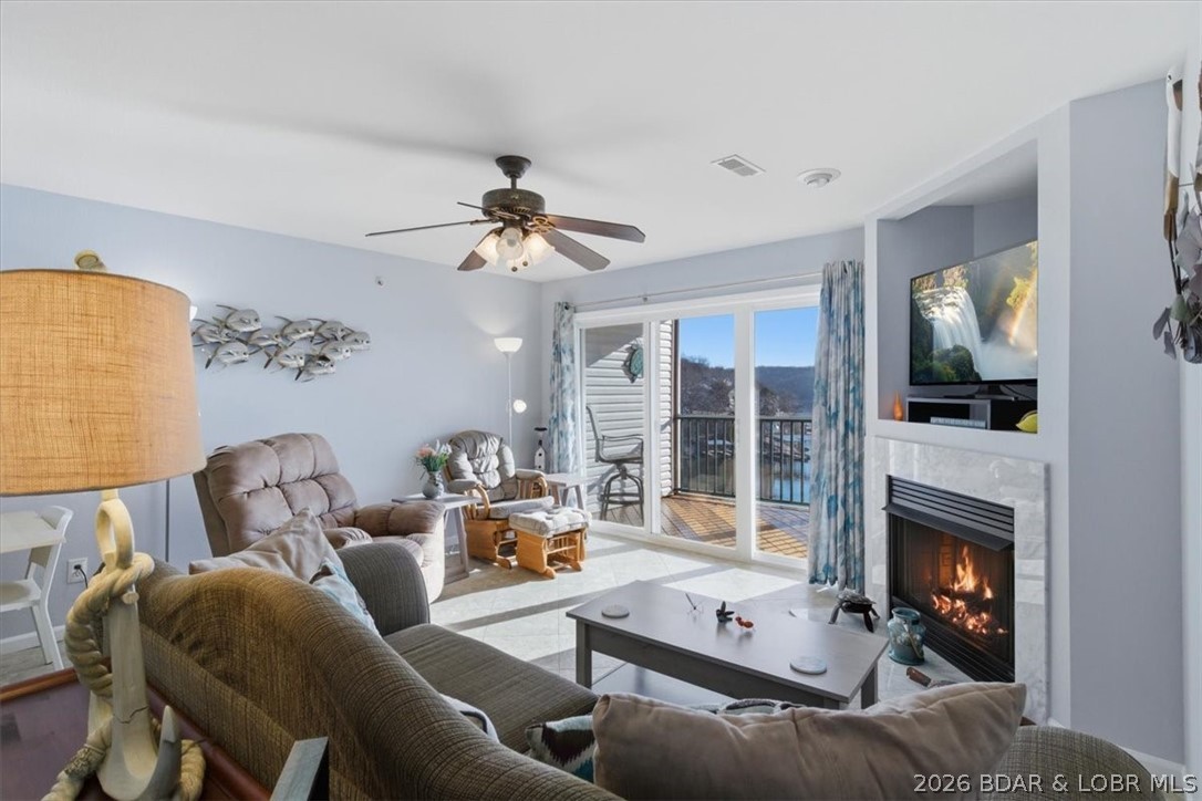 Park Place On The Lake - Residential