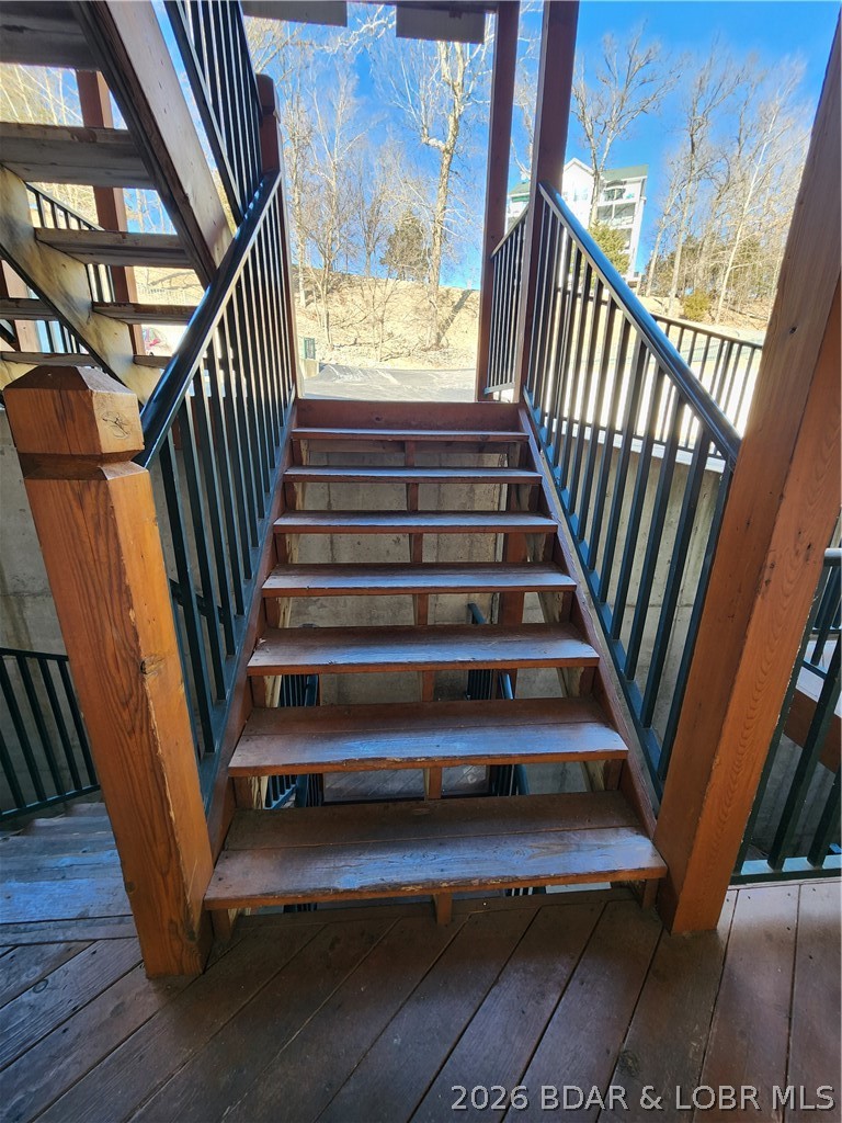 Park Place On The Lake - Residential