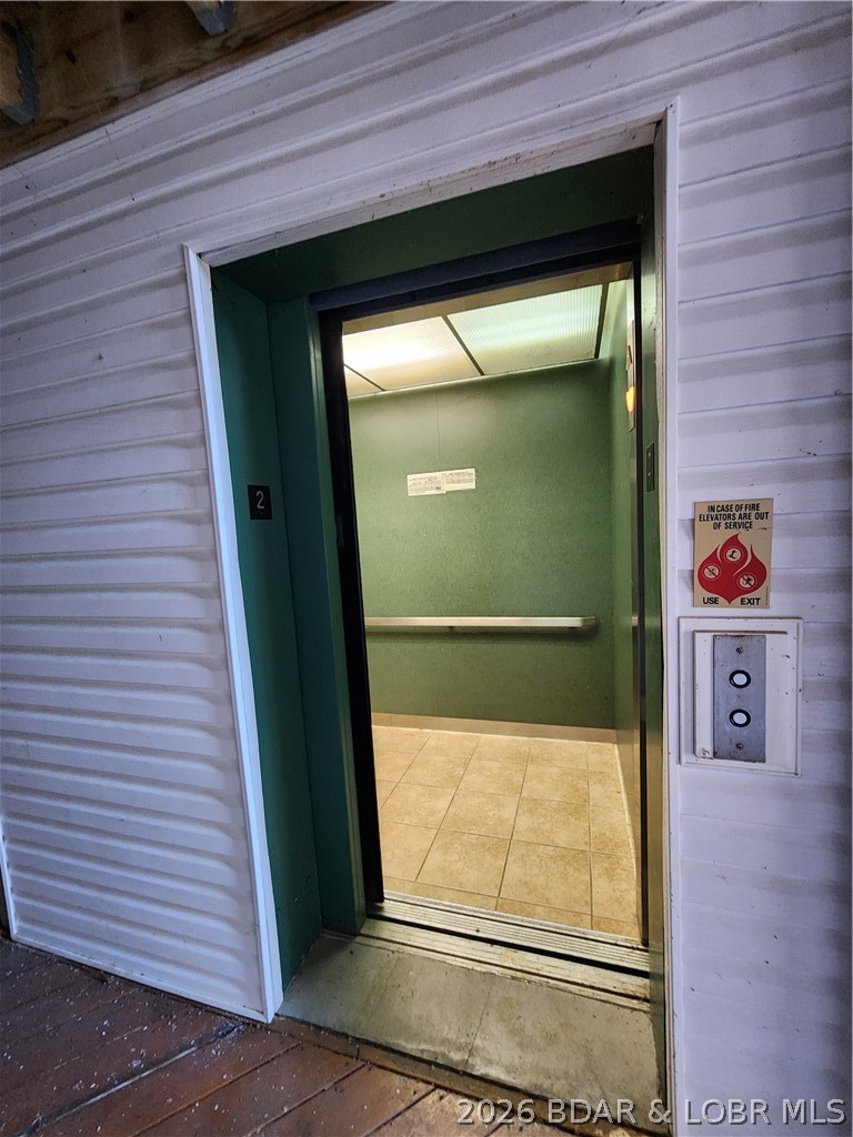 Park Place On The Lake - Residential